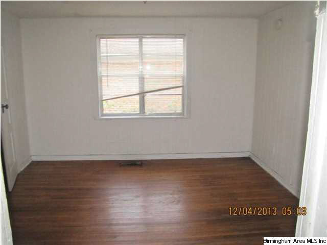 217 62nd Street Fairfield, AL 35064 - Photo 5 of 7