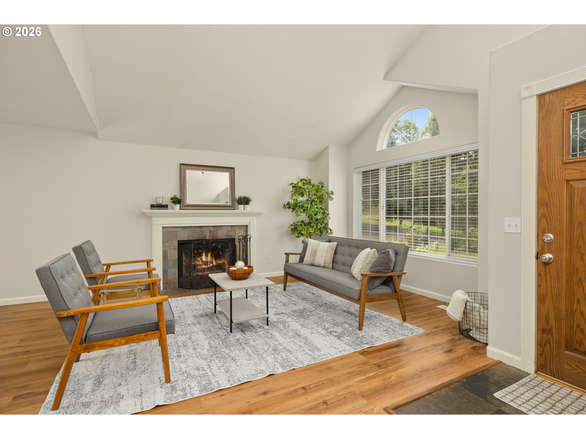 9610 Southwest 47th Avenue Portland, OR 97219 - Photo 4 of 21