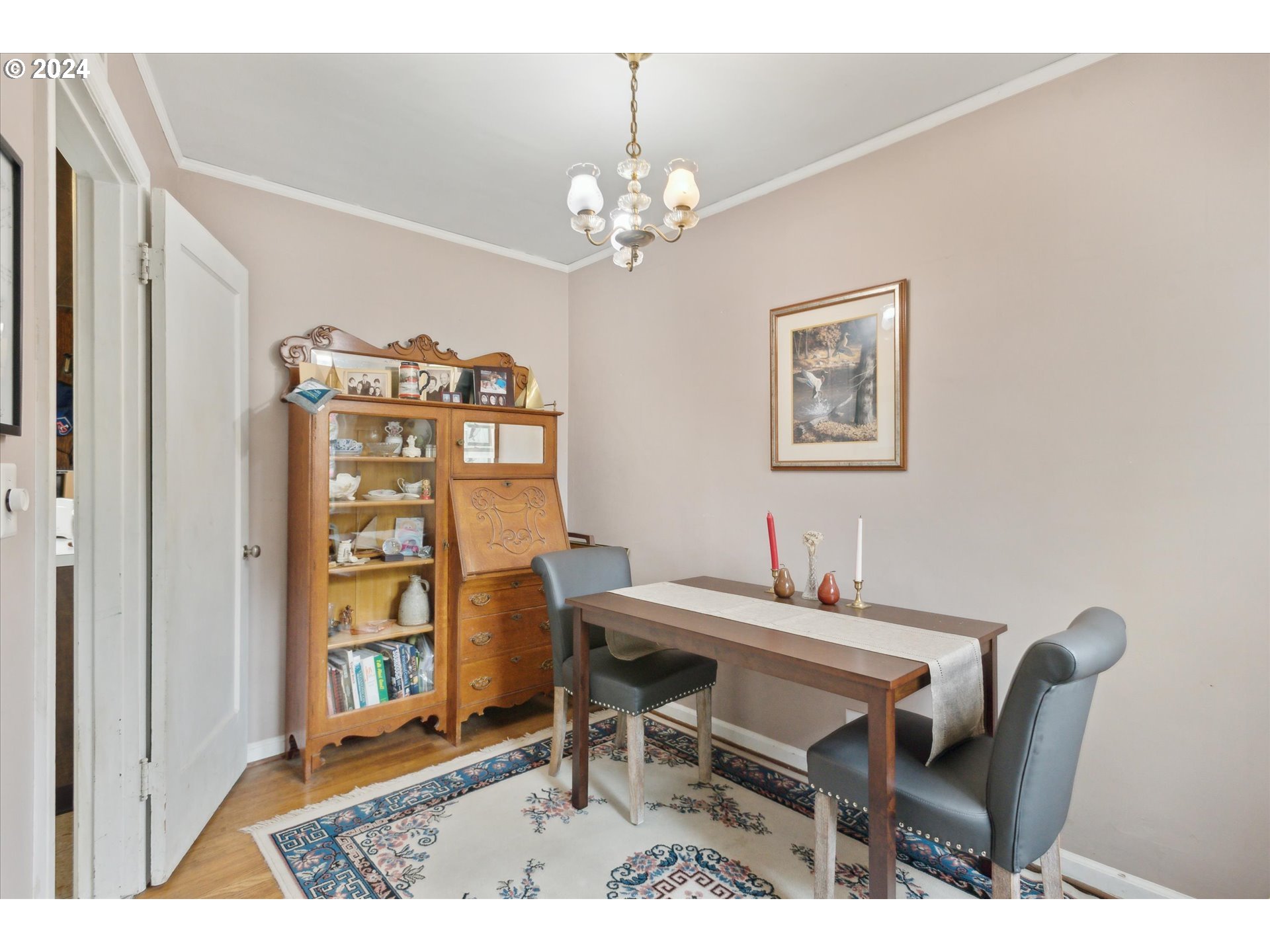2924 Southwest Custer Street Portland, OR 97219 - Photo 14 of 37 Gallery Image 14