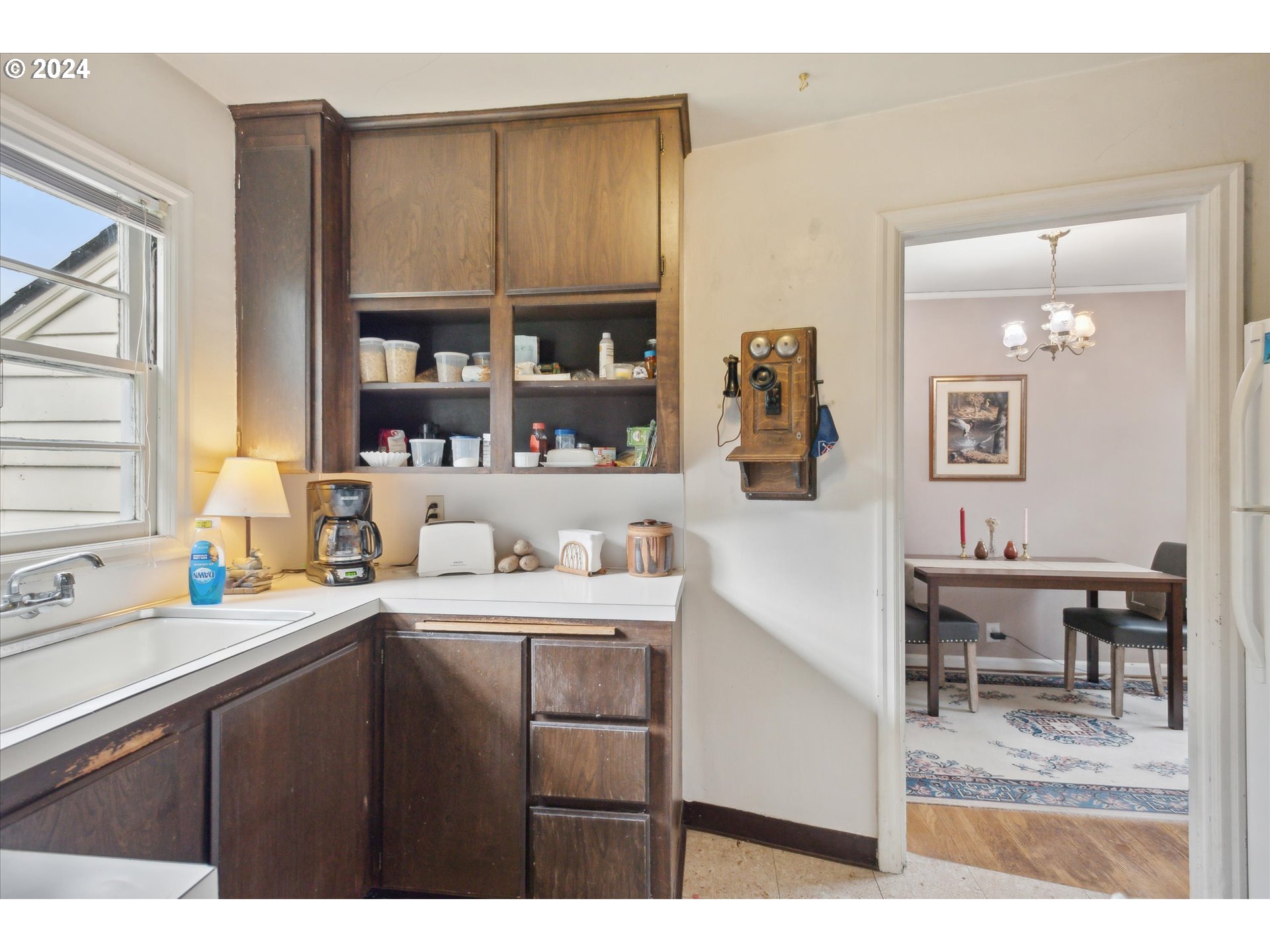 2924 Southwest Custer Street Portland, OR 97219 - Photo 20 of 37 Gallery Image 20