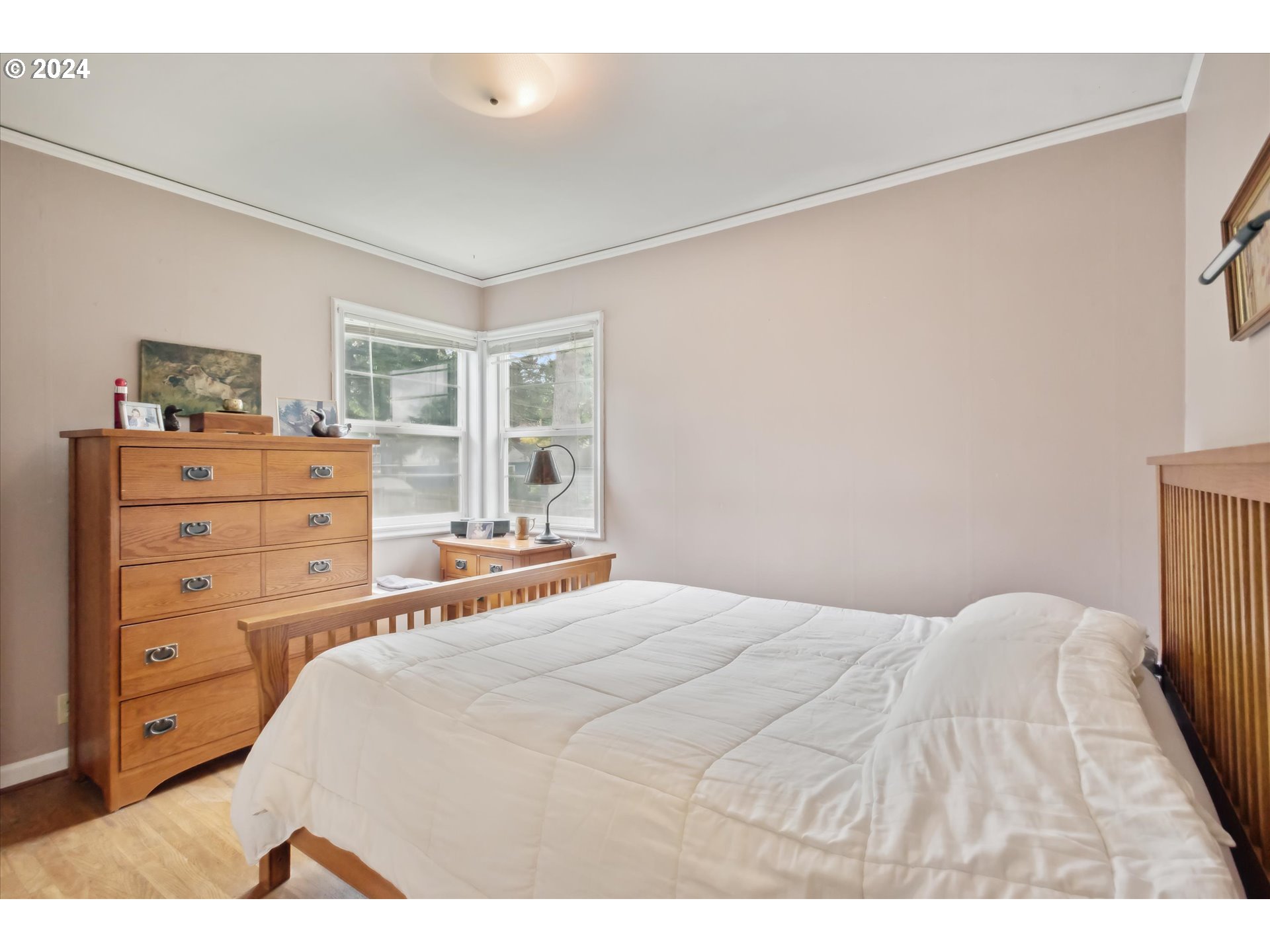 2924 Southwest Custer Street Portland, OR 97219 - Photo 21 of 37 Gallery Image 21