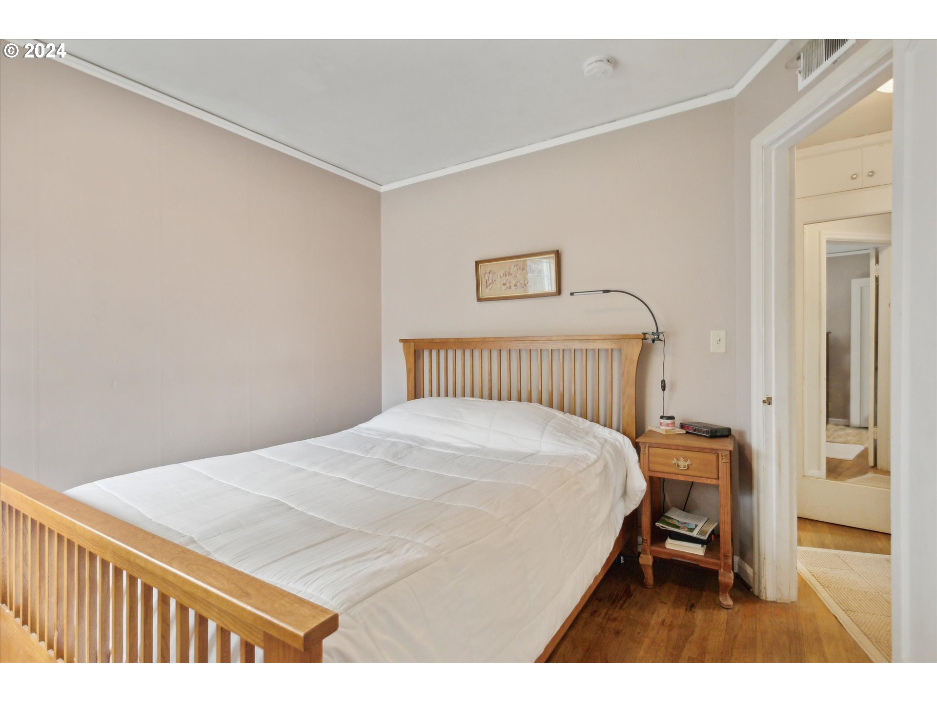 2924 Southwest Custer Street Portland, OR 97219 - Photo 22 of 37 Gallery Image 22