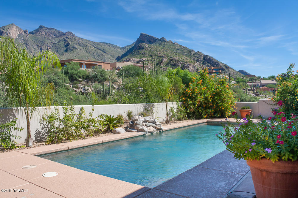 3931 East Ina Road Tucson, AZ 85718 - Photo 1 of 36 Gallery Image 1