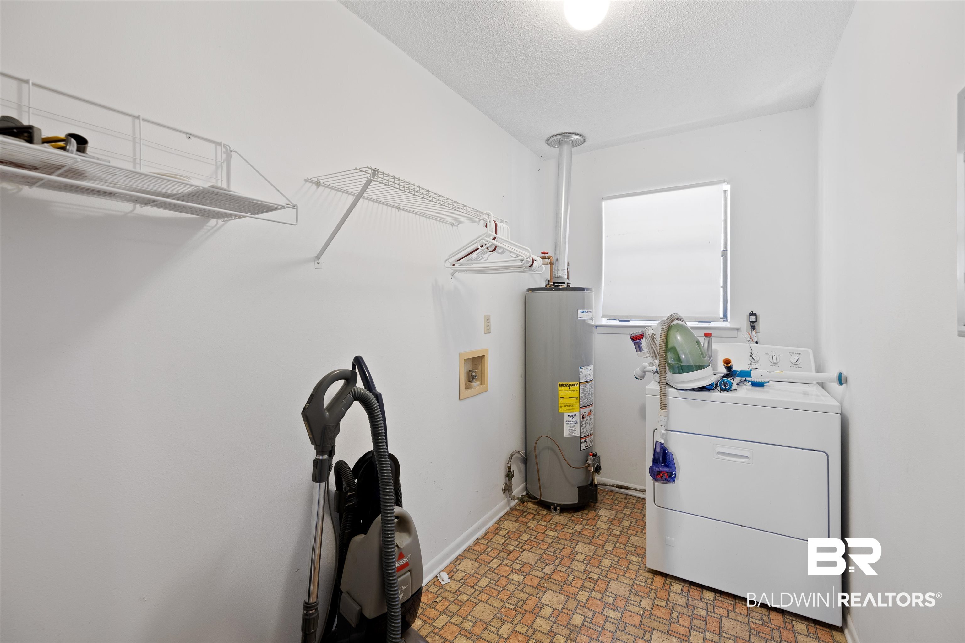 2890 Charmingdale Drive East Mobile, AL 36618 - Photo 20 of 23 Laundry Room