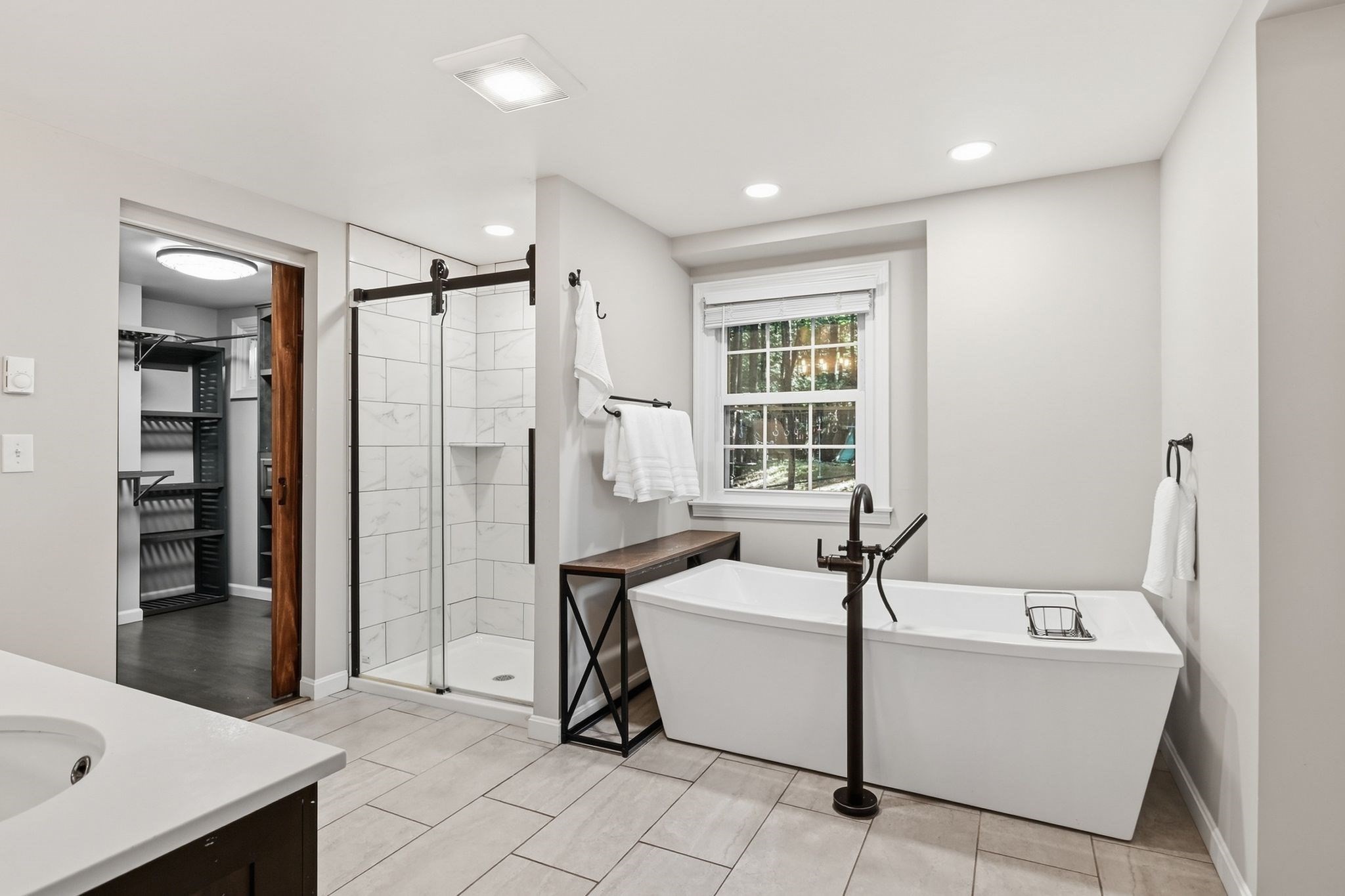 218 Heatherstone Road Amherst, MA 01002 - Photo 24 of 42 Gallery Image 24