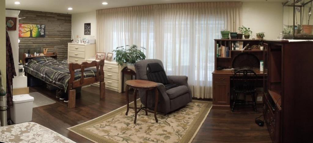2043 Borland Road Pittsburgh, PA 15243 - Photo 16 of 24 1st floor family room - Currently used as an in-law suite with bedroom and living room but more commonly would be used as a family room. 21x11
