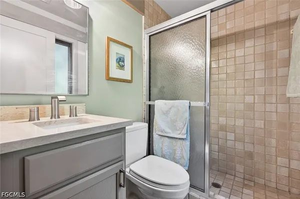 $4,895,000 | 3777 West Gulf Drive, Sanibel, FL 33957