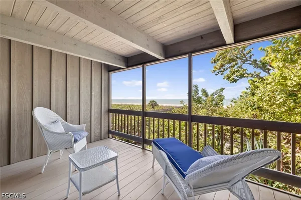 $4,895,000 | 3777 West Gulf Drive, Sanibel, FL 33957
