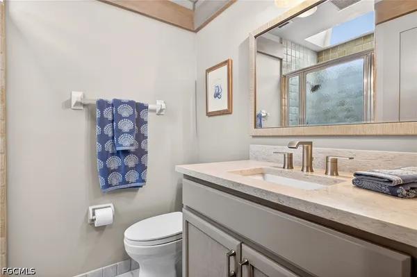 $4,895,000 | 3777 West Gulf Drive, Sanibel, FL 33957