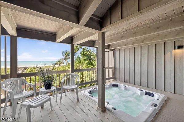 $4,895,000 | 3777 West Gulf Drive, Sanibel, FL 33957