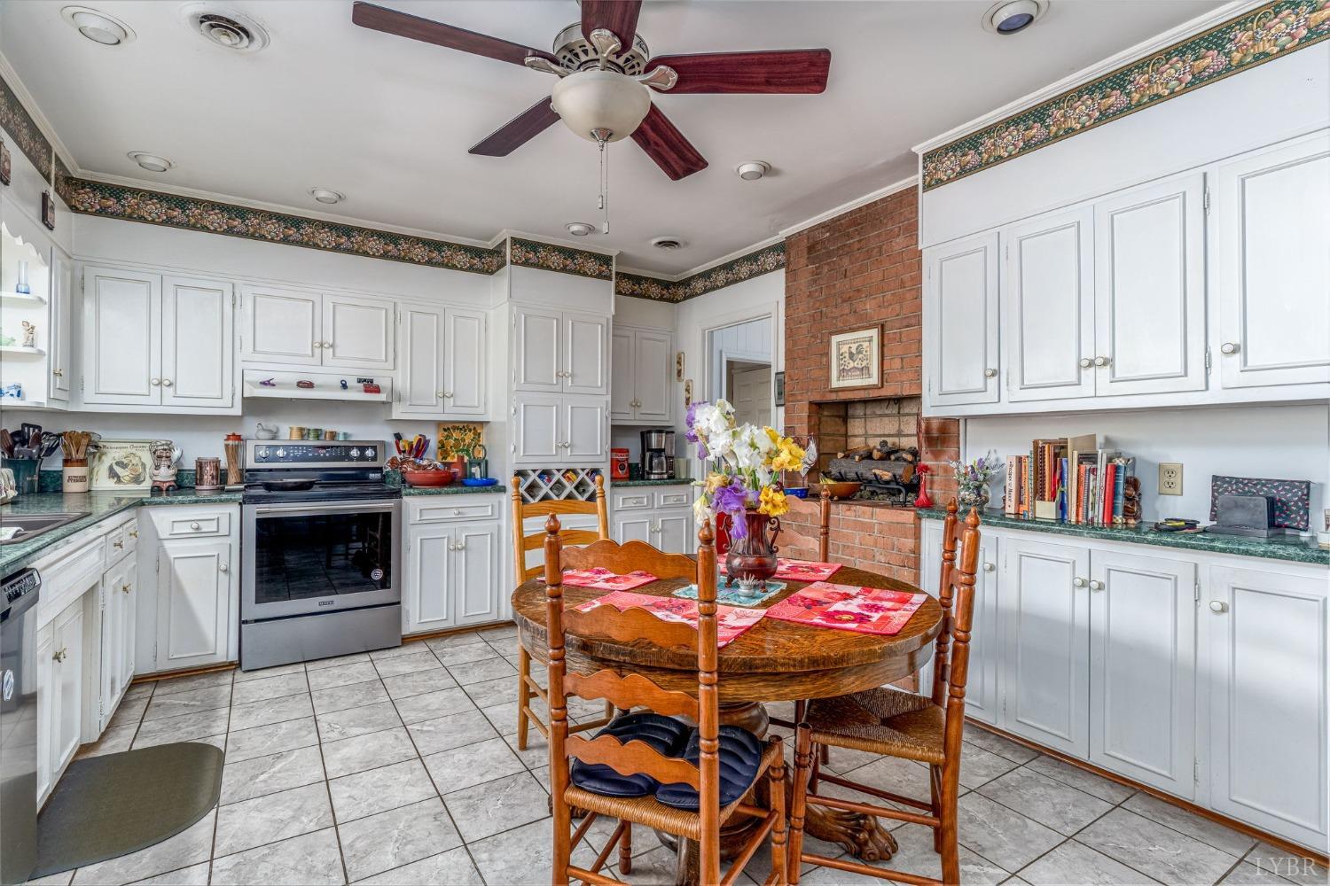 456 Dearing Ford Road Lynch Station, VA 24571 - Photo 10 of 51 Gallery Image 10