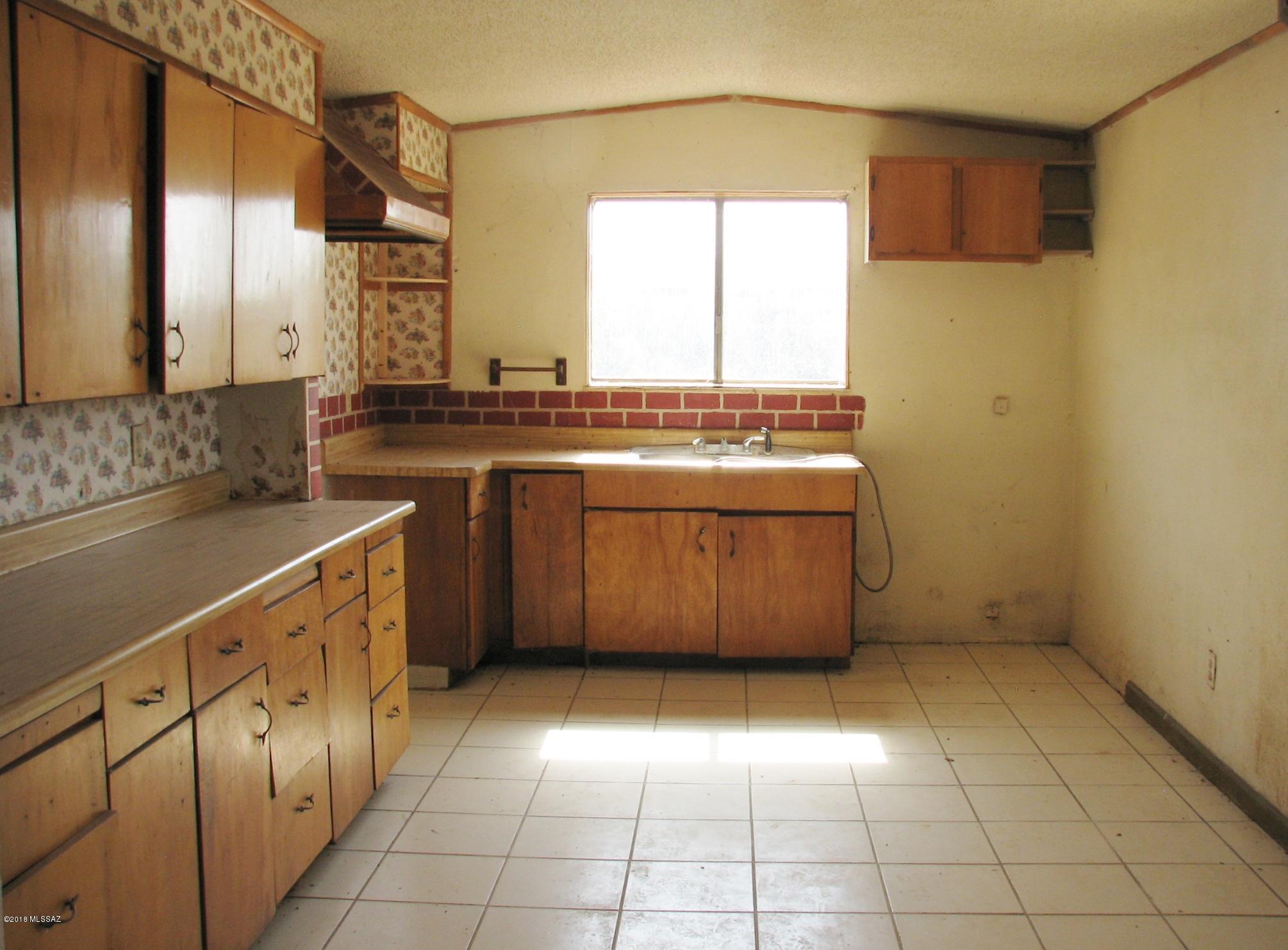 2866 West Skyline Road Benson, AZ 85602 - Photo 8 of 31 Gallery Image 8