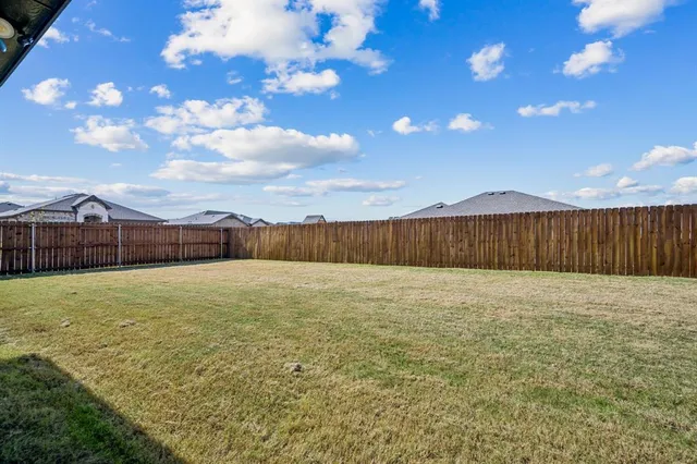 $429,900 | 4200 Kristoff Lane, Sanger, TX 76266