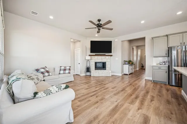 $429,900 | 4200 Kristoff Lane, Sanger, TX 76266