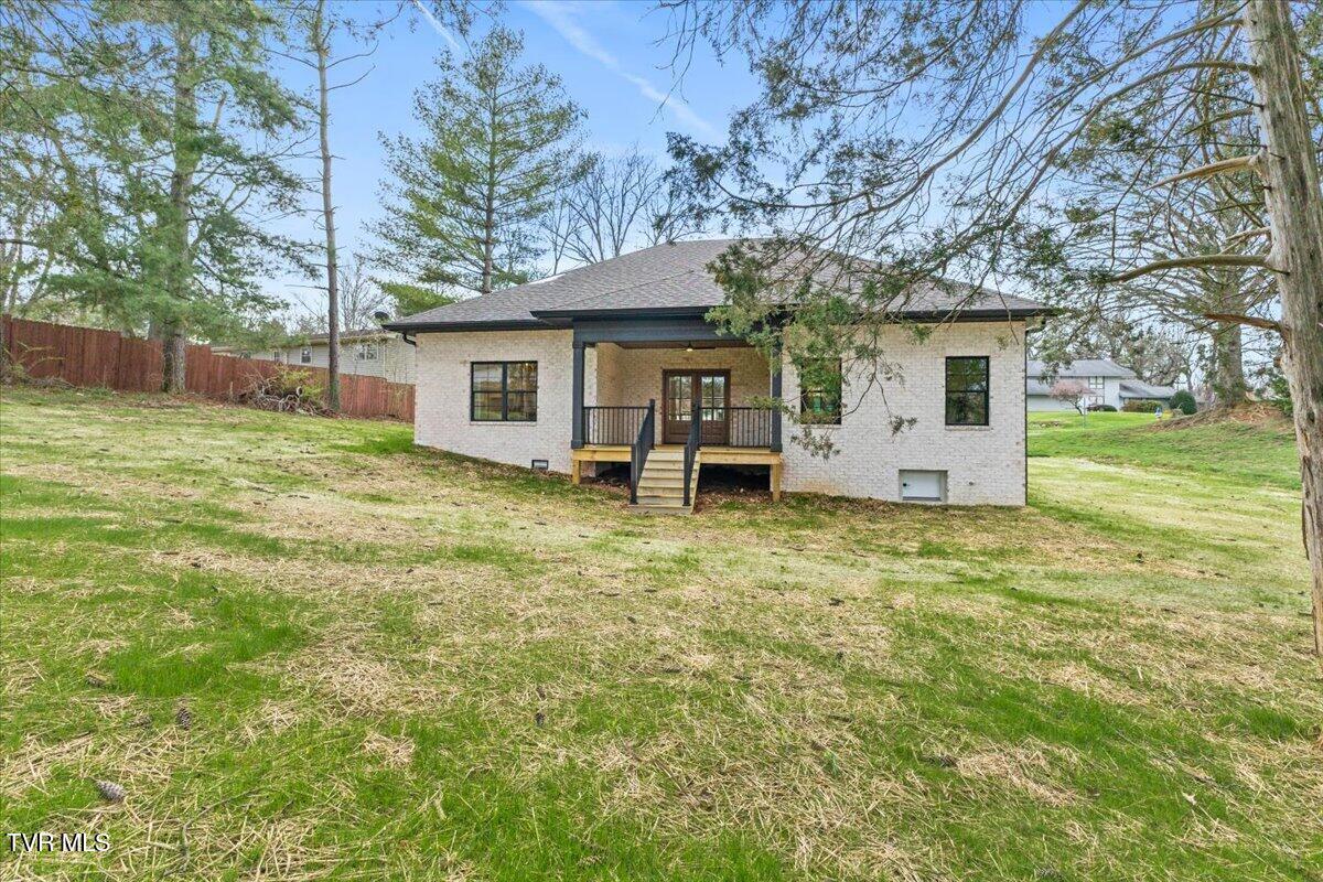 2306 Rambling Road Johnson City, TN 37604 - Photo 11 of 53 11-128A8111