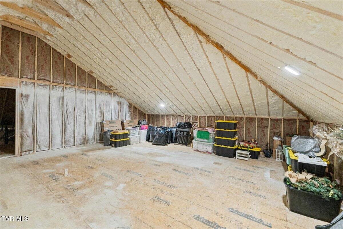 2306 Rambling Road Johnson City, TN 37604 - Photo 47 of 53 47-128A8210