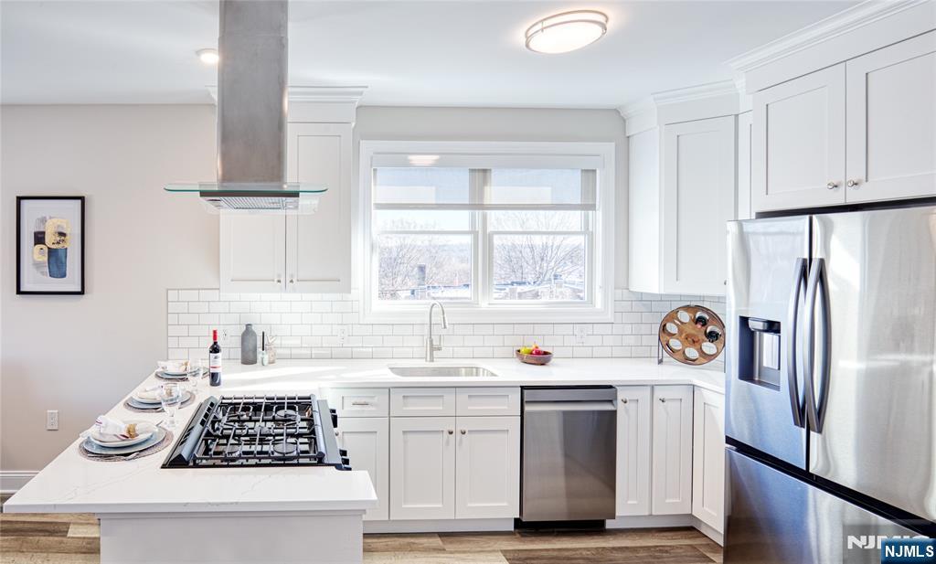 246 Main Street, Unit 402 Chatham, NJ 07928 - Photo 4 of 45