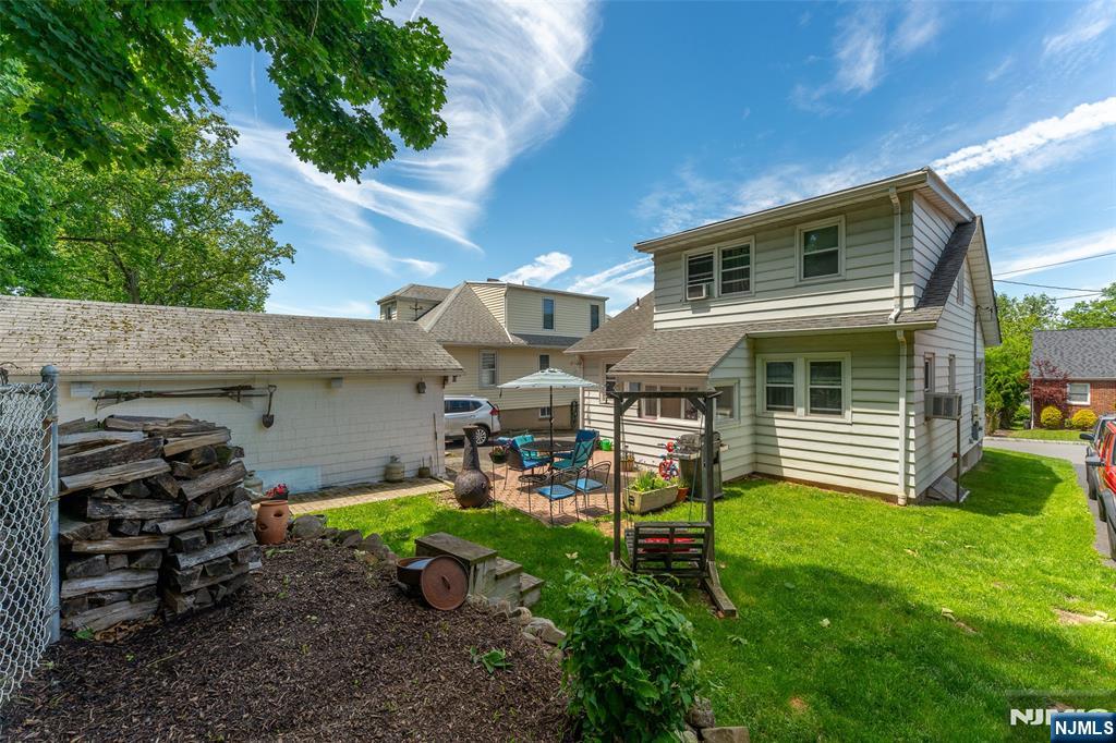 24 Robertson Road West Orange, NJ 07052 - Photo 23 of 27