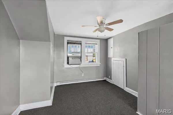 $900 | 221 Lebanon Avenue, Unit A, Belleville, IL 62220