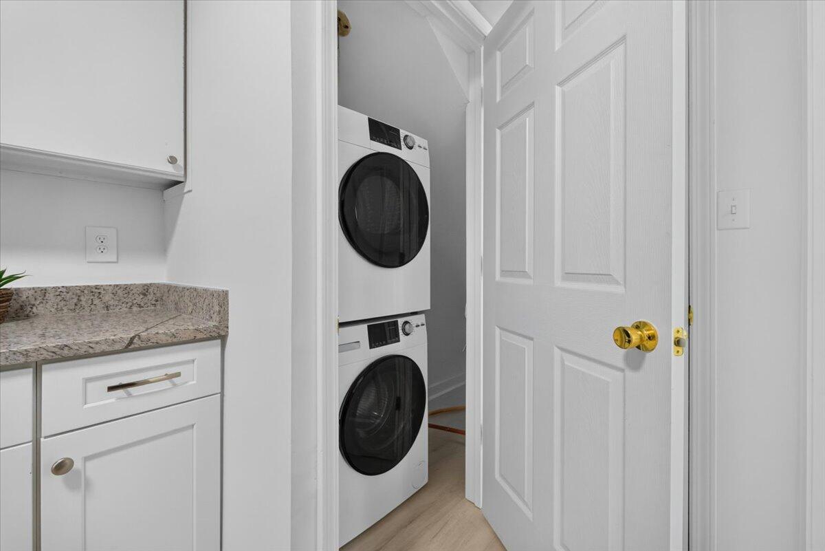 173 Rutledge Avenue, Unit M Charleston, SC 29403 - Photo 18 of 23 173 Rutledge Ave - Unit M