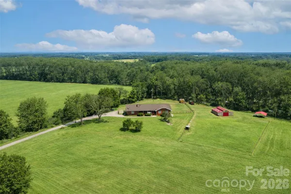 $600,000 | 173 Chestnut Grove Road, Statesville, NC 28625