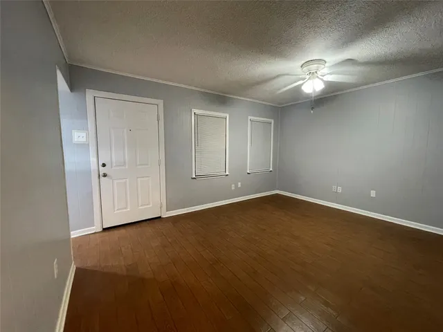 $1,200 | 2617 Oleander Drive, Pasadena, TX 77503