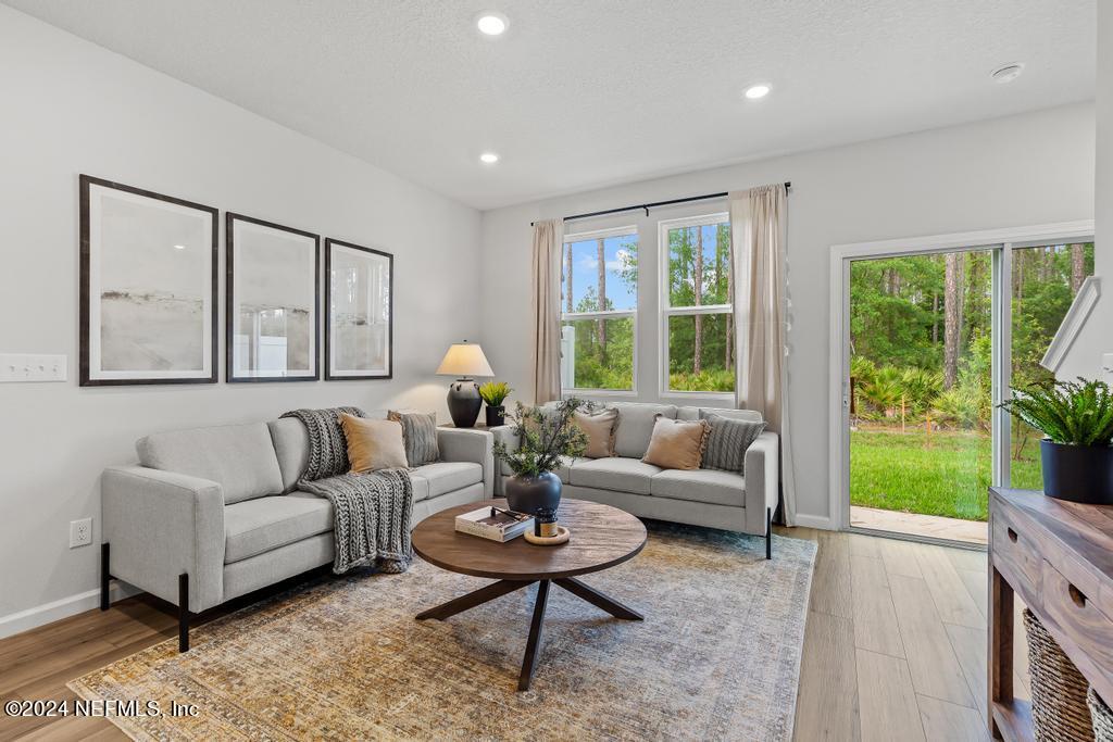 10635 Waterfield Road, Unit 4 Jacksonville, FL 32210 - Photo 11 of 23 Atlantic living1 - bishop