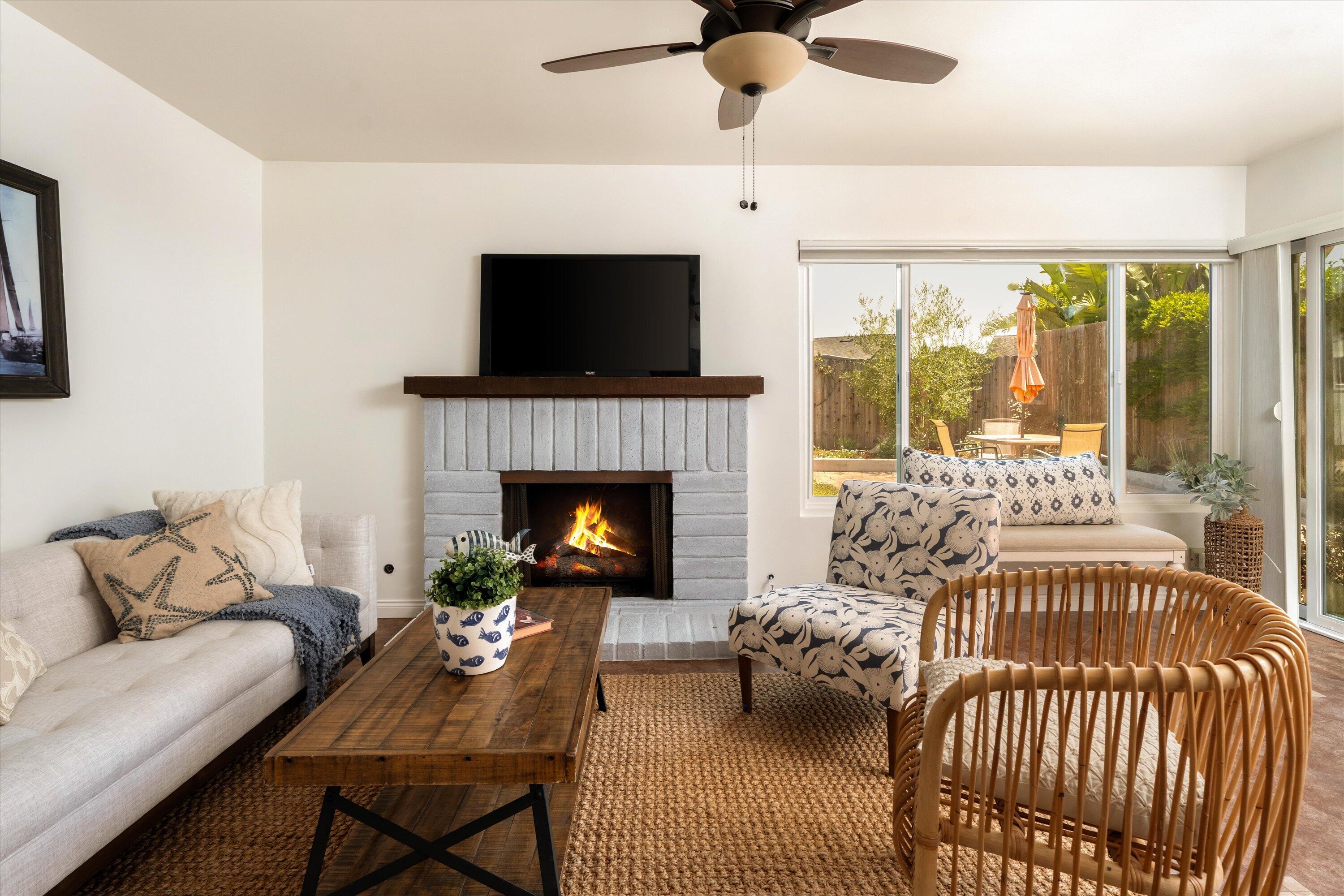 7321 Freeman Place Goleta, CA 93117 - Photo 11 of 32 Fireplace