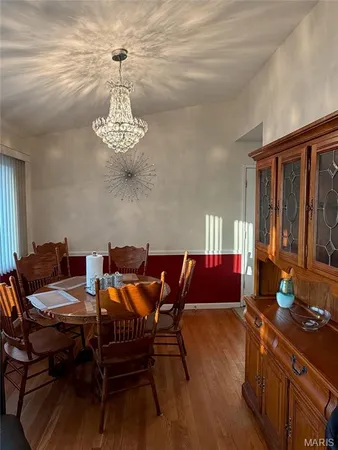 $234,900 | 1610 Horseshoe Drive, Florissant, MO 63033