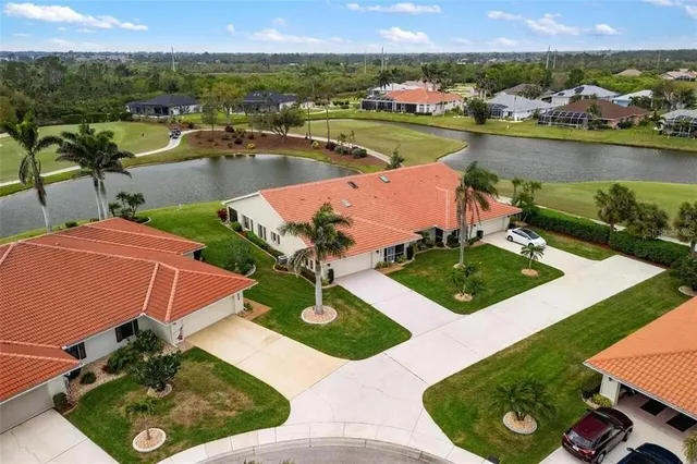 $295,000 | 11411 Southwest Courtney Drive, Lake Suzy, FL 34269