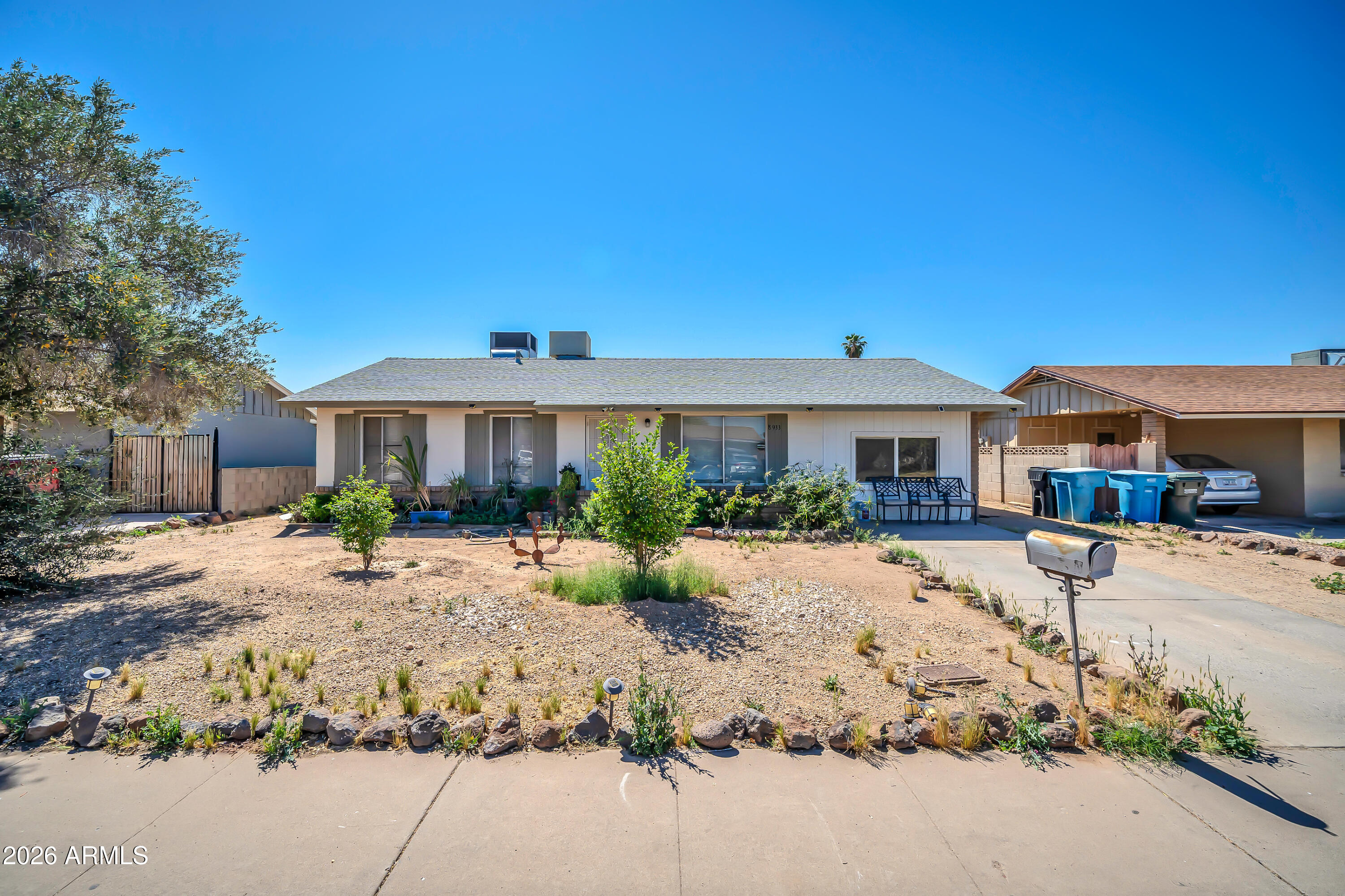 8933 West Roma Avenue Phoenix, AZ 85037 - Photo 1 of 23