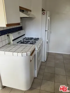 $3,800 | 7917 Norton Avenue, West Hollywood, CA 90046