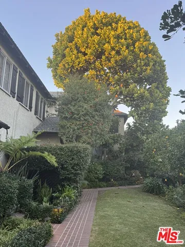 $3,800 | 7917 Norton Avenue, West Hollywood, CA 90046