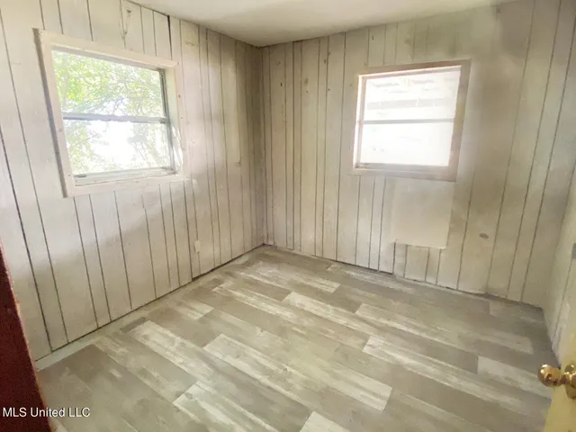 $9,900 | 2825 Attala Road, Unit 2207, Kosciusko, MS 39090