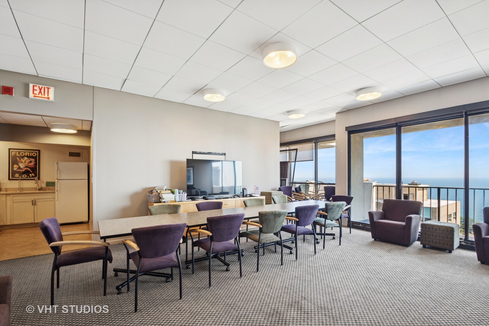3150 North Sheridan Road, Unit 25CD Chicago, IL 60657 - Photo 23 of 28 a view of a dining room with furniture window and outside view
