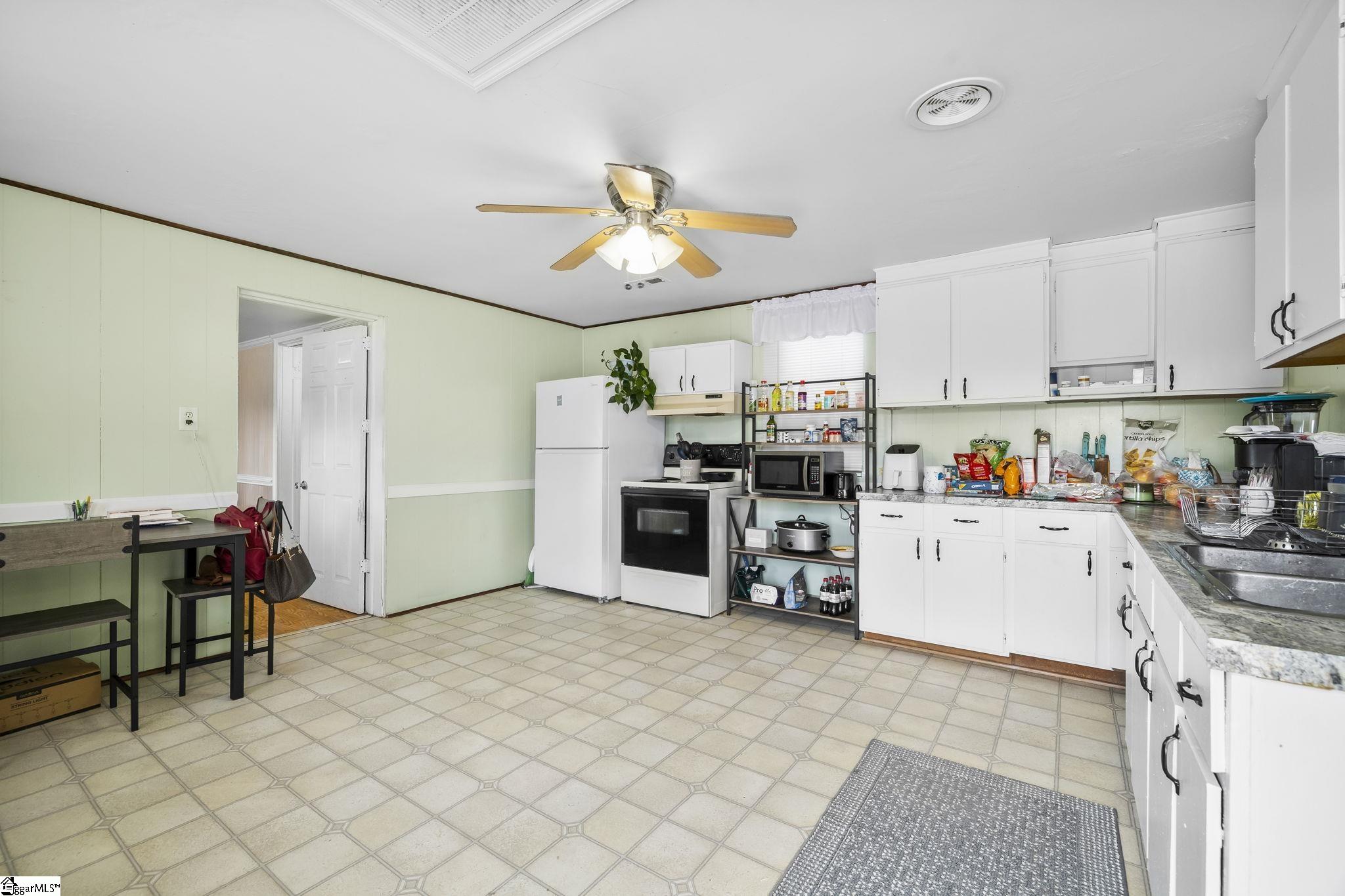 807 Cheddar Road Belton, SC 29627 - Photo 28 of 50