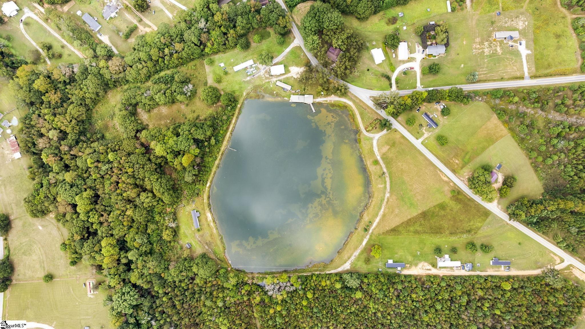 807 Cheddar Road Belton, SC 29627 - Photo 8 of 50