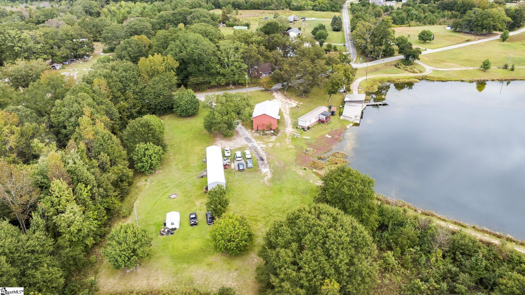 807 Cheddar Road Belton, SC 29627 - Photo 9 of 50