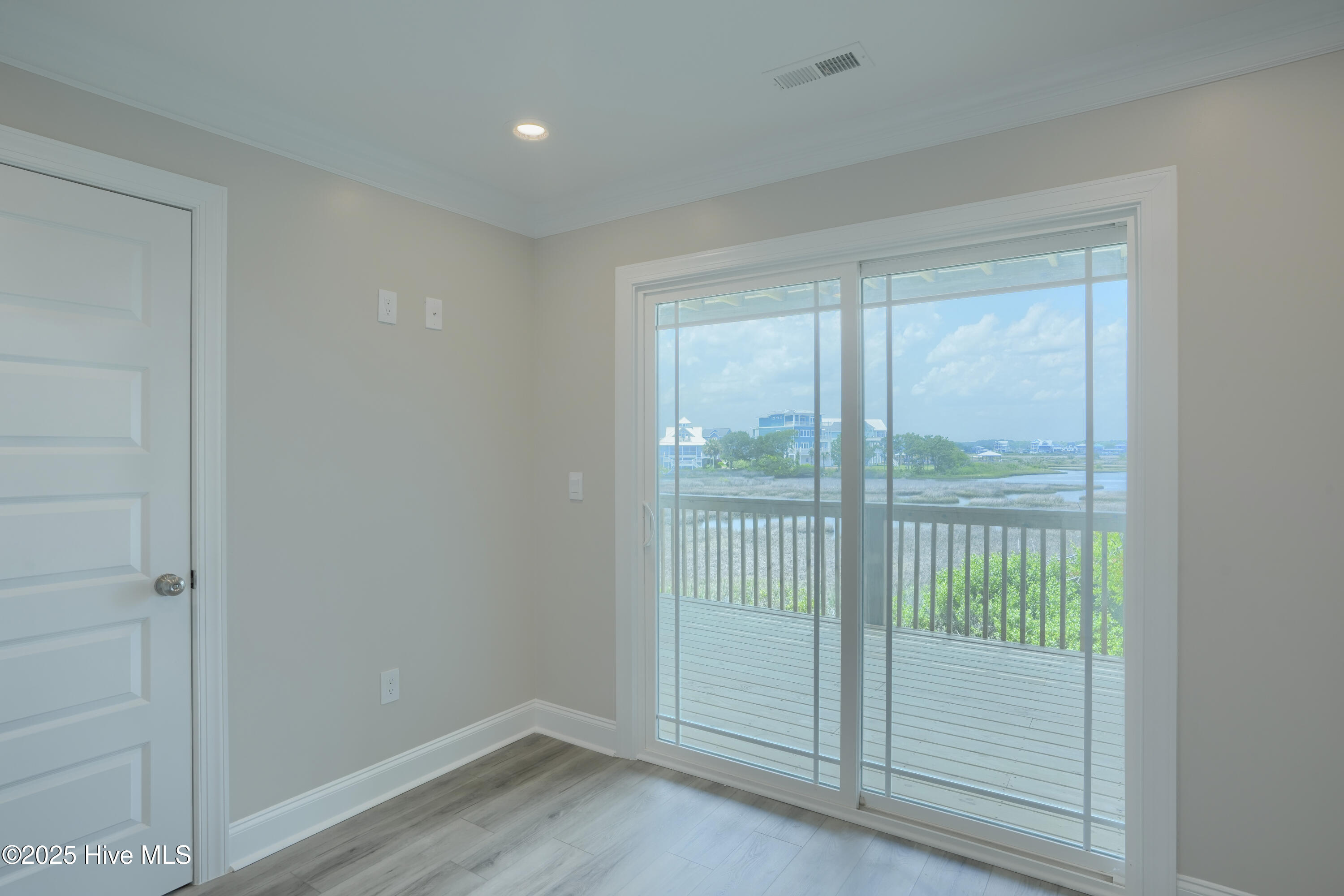 887 New River Inlet Road, Unit 2 North Topsail Beach, NC 28460 - Photo 22 of 38 877-2 New River Inlet Road - Interior -