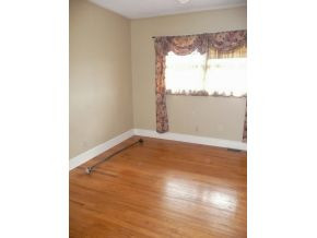 608 Hill Road Kingsport, TN 37664 - Photo 16 of 24 BR 3