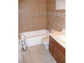 608 Hill Road Kingsport, TN 37664 - Photo 6 of 24 Hall Bath
