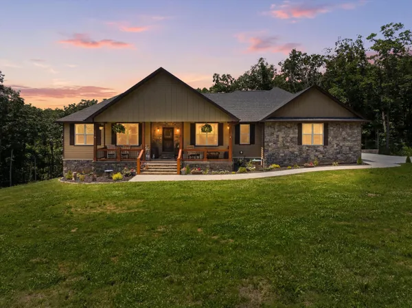 $1,000,000 | 430 Gray Creek Road, Graysville, TN 37338