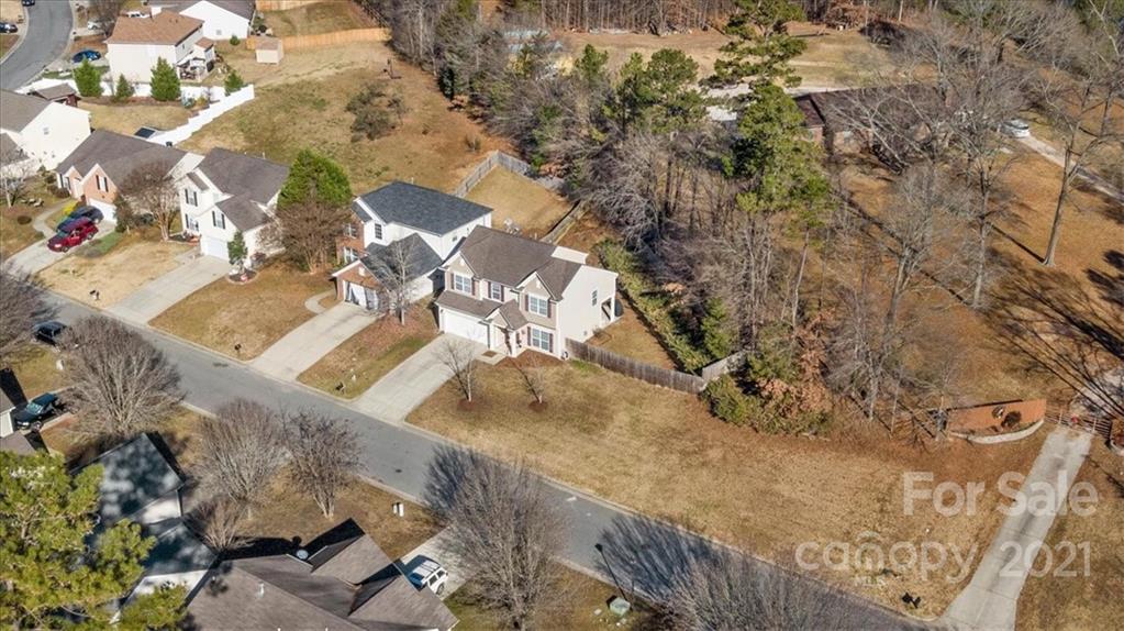 2015 Summit Ridge Lane Kannapolis, NC 28083 - Photo 7 of 43 Gallery Image 7