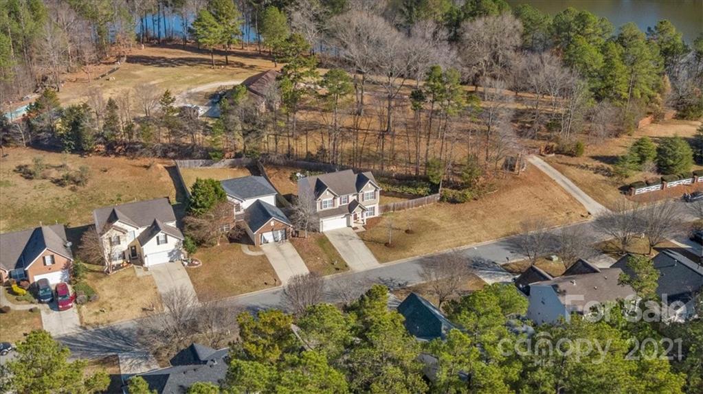 2015 Summit Ridge Lane Kannapolis, NC 28083 - Photo 8 of 43 Gallery Image 8