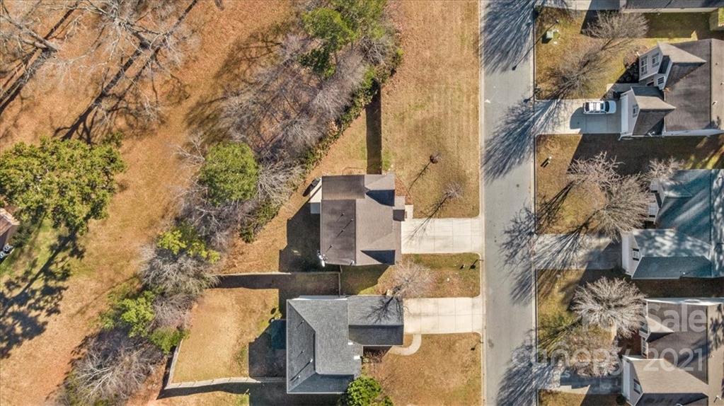2015 Summit Ridge Lane Kannapolis, NC 28083 - Photo 9 of 43 Gallery Image 9