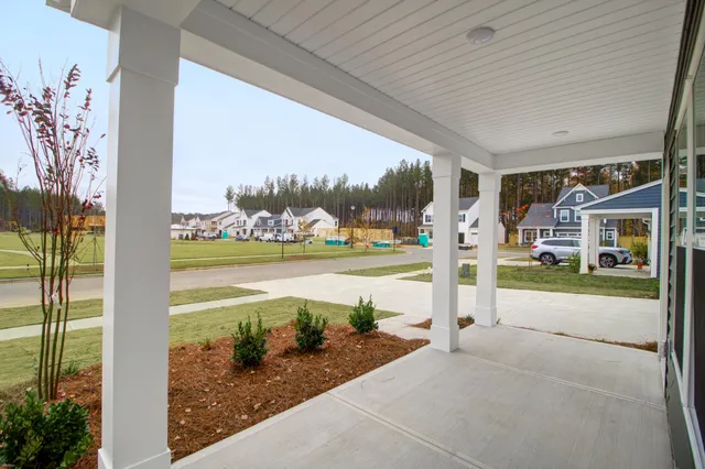 $434,400 | 1005 Mourning Warbler Way, Unit CC3172, Ravenel, SC 29470