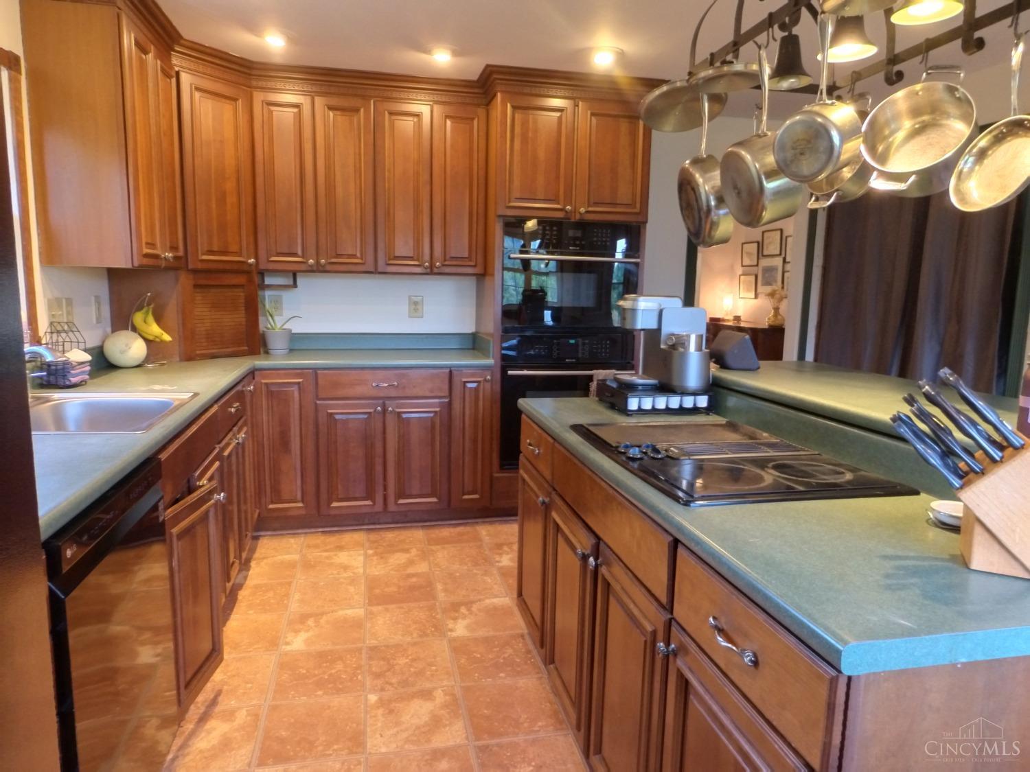 2866 Davis Road Bethel, OH 45106 - Photo 9 of 43 Gallery Image 9