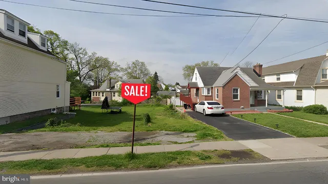 $75,000 | 506 Burmont Road, Drexel Hill, PA 19026