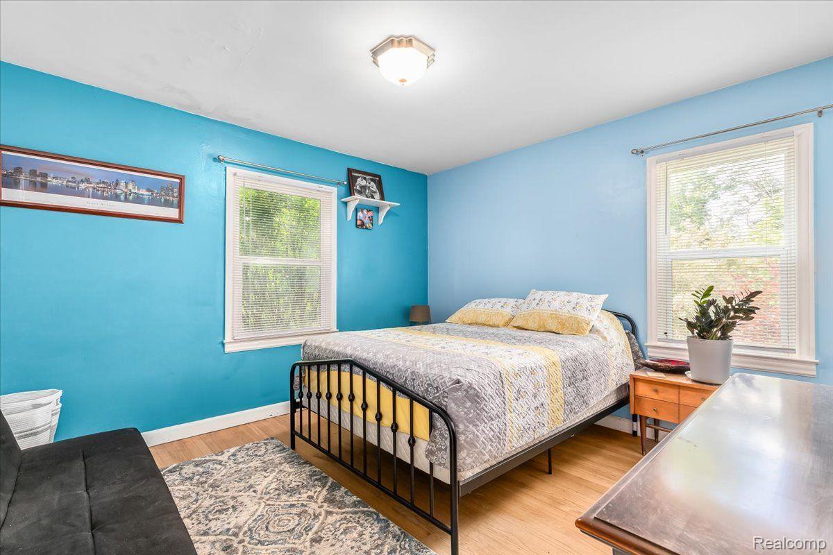 8450 North Canton Center Road Canton, MI 48187 - Photo 17 of 28