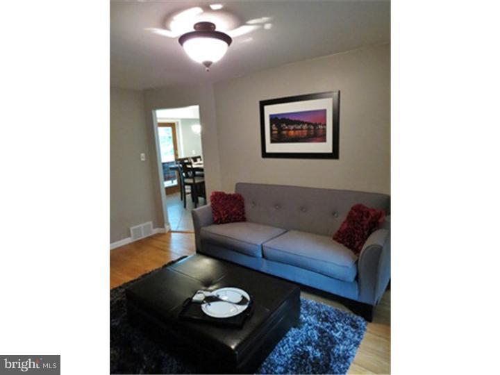 1154 Mallard Road West Chester, PA 19382 - Photo 12 of 25 Family Room